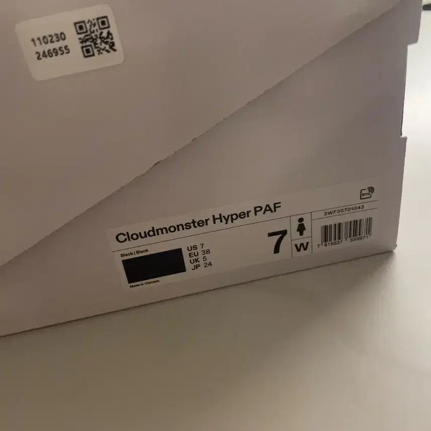 [BUNJANG] PAF Cloudmonster Hyper Black Sneakers / 온러닝 x PAF 파프 클라우드몬스터 하이퍼 블랙 240 새상품