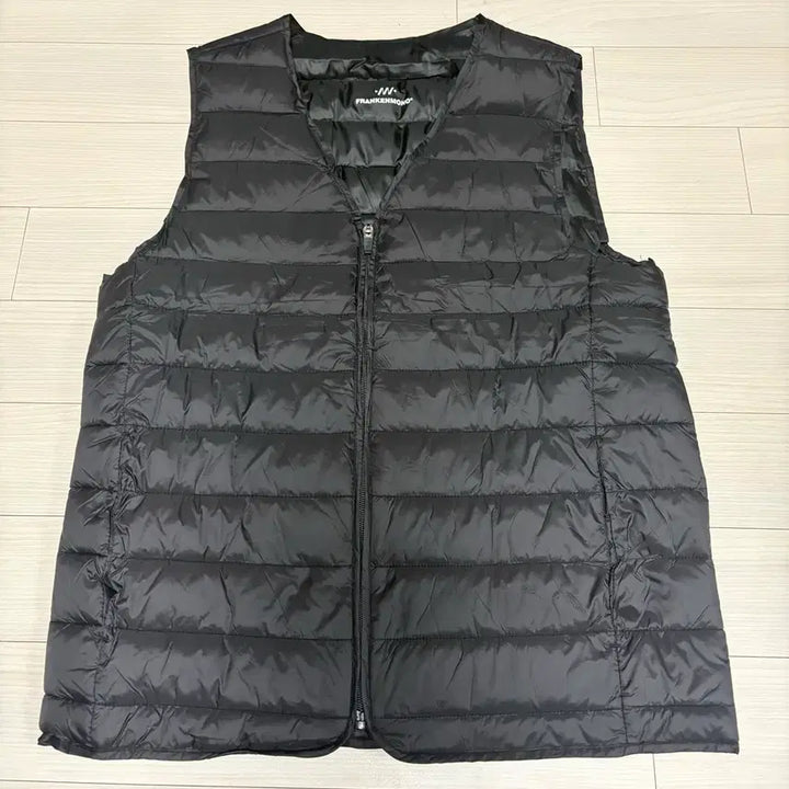 [BUNJANG] Black Lightweight Padded Vest / 경량패딩조끼
