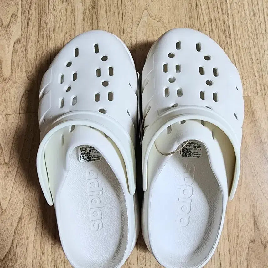 [BUNJANG] Adidas Clogs Sandals / 아디다스 클로그