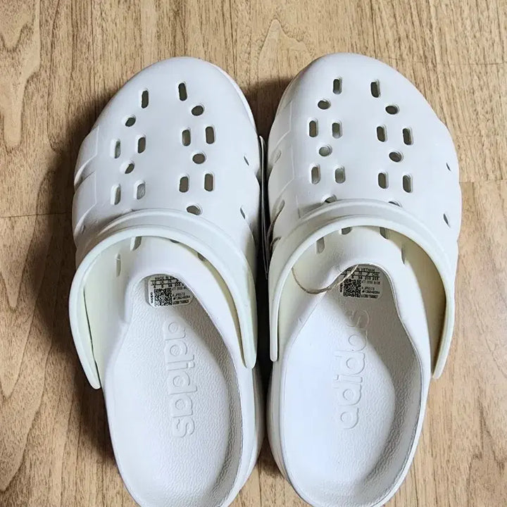 [BUNJANG] Adidas Clogs Sandals / 아디다스 클로그