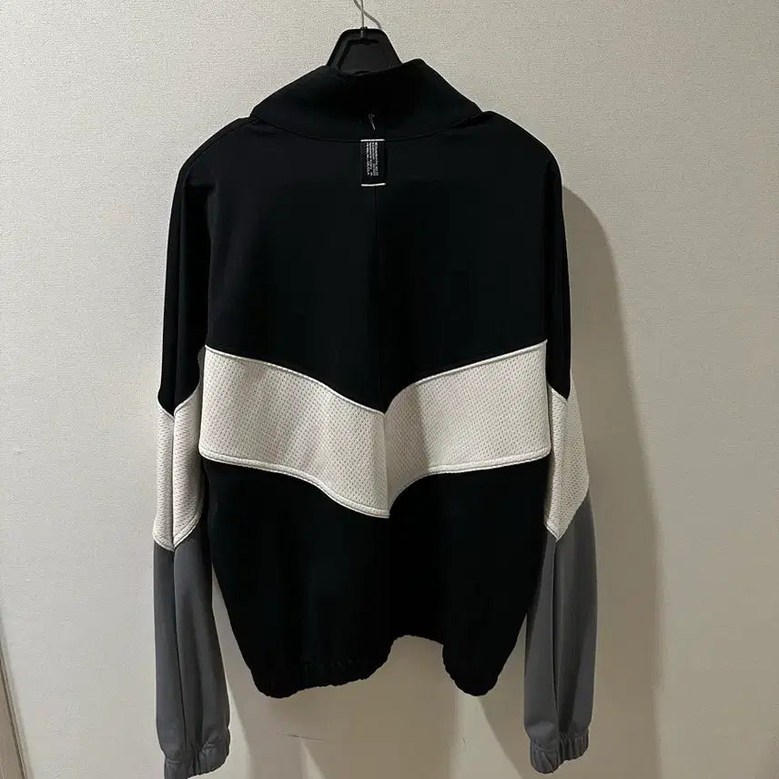 [BUNJANG] Nike Track Jacket / 나이키 블랙/화이트 트랙 자켓 저지 집업