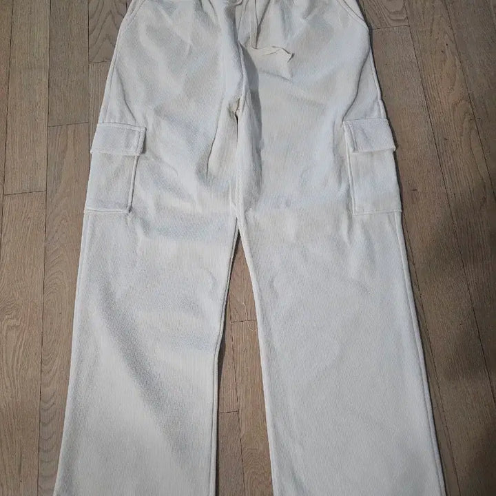 [BUNJANG] Ivory Ribbed Cargo Training Pants / 여성//아이보리 골지와이드 카고//택F