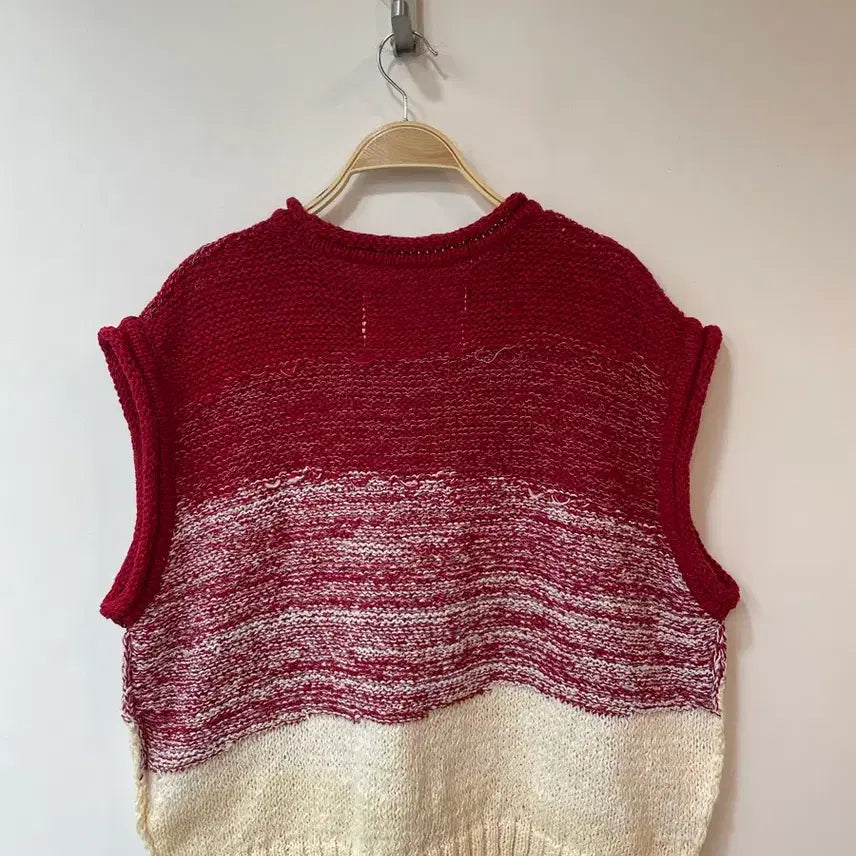 [BUNJANG] LeeYe Red Knit Vest / 이예 레드 니트베스트 1
