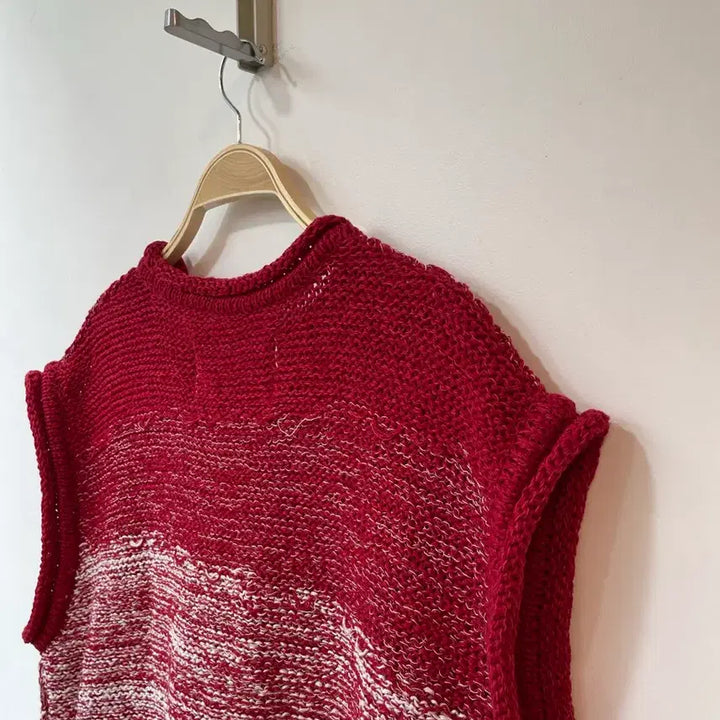 [BUNJANG] LeeYe Red Knit Vest / 이예 레드 니트베스트 1