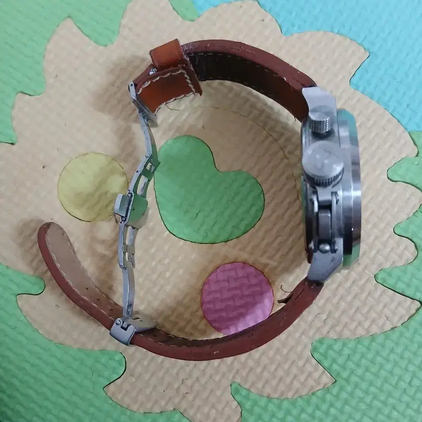 [BUNJANG] Danish Design Leather Wristwatch / 데니쉬 디자인 가죽 손목시계