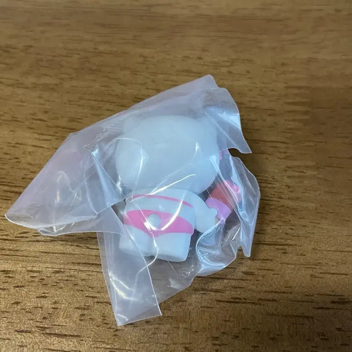 [BUNJANG] Sanrio Swimming Figure Gacha Set - Tanning Kitty, Hangyodon, Cinnamoroll / 산리오 모두 함께 스위밍 피규어 가챠 세트 태닝키티 한교동 시나모롤
