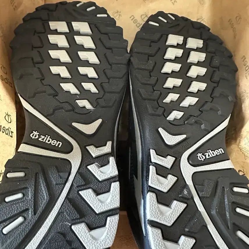 [BUNJANG] Ziben Safety Shoes (240) / 지벤 안전화 (240)