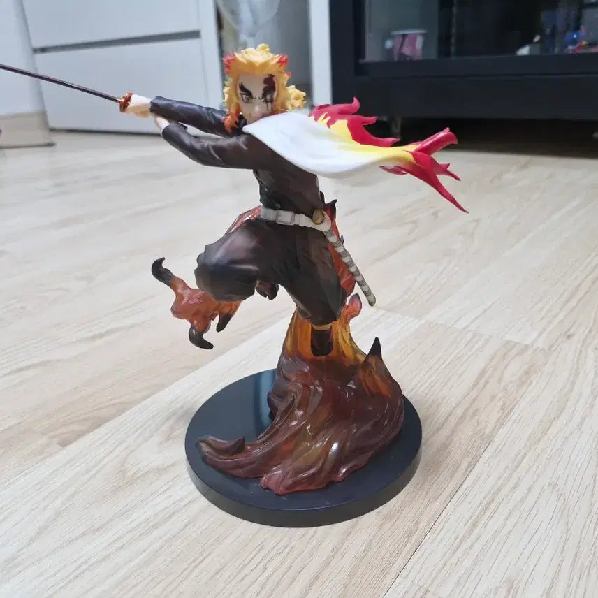 [BUNJANG] Demon Slayer Rengoku D Prize Figure / 귀멸의 칼날 제일복권 렌고쿠 d상 판매합니다