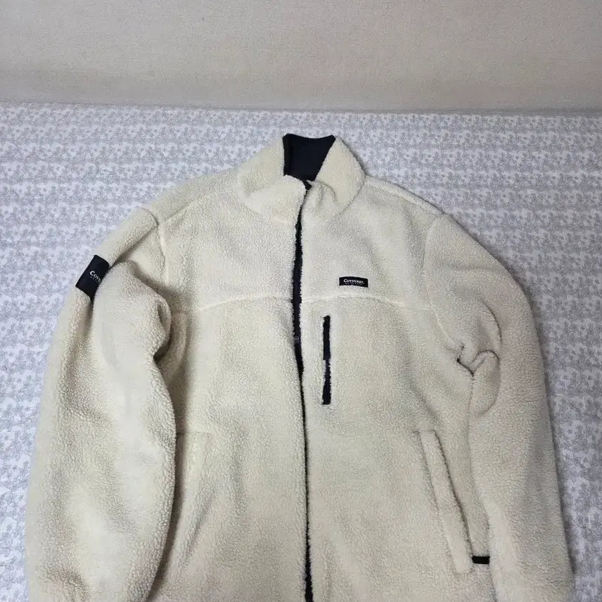 [BUNJANG] Covernat Reversible Fleece Jacket Ivory XL / 커버낫 리버시블 양털 플리스 자켓 아이보리 XL
