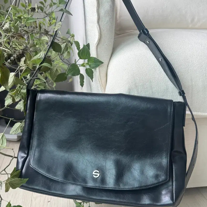 [BUNJANG] SEMICODE Shoulder Bag - Black / SEMICODE 세미코드 숄더백 블랙