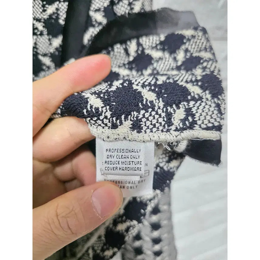 [SOLD OUT] S 센존 St.JOHN 트위드 자켓 C103