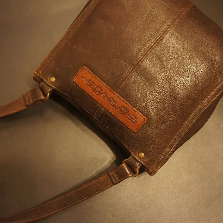 [BUNJANG] Fossil Vintage Leather Crossbody Bag / 7108 파슬가방 크로스백 미니백 미니가방 가죽백 가죽가방 빈티지가방