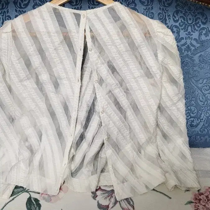[BUNJANG] Maje White Striped Blouse / 마쥬 화이트 셔츠 블라우스