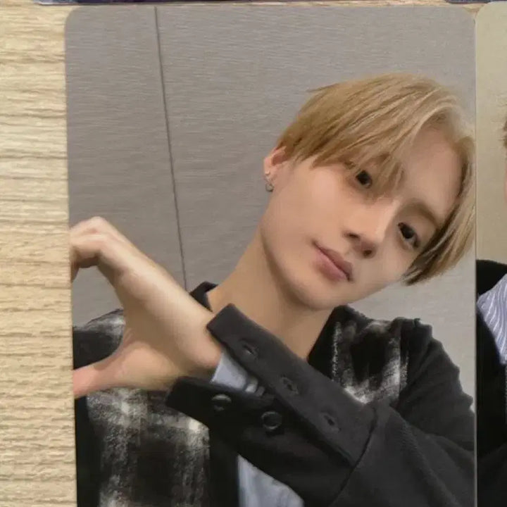 [BUNJANG] Tous Les Jours Sangwon B Set Item / 뚜레쥬르 상원 b세트 하트포카팝니다