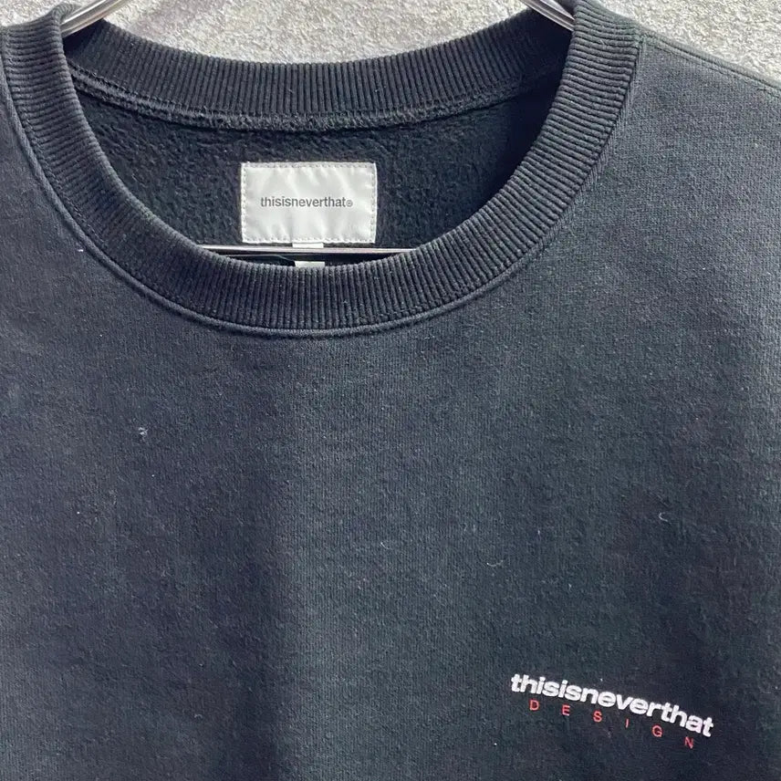 [BUNJANG] thisisneverthat Big Logo Black Sweatshirt / 디스이즈네버댓 빅로고 블랙 스웻셔츠 B4259