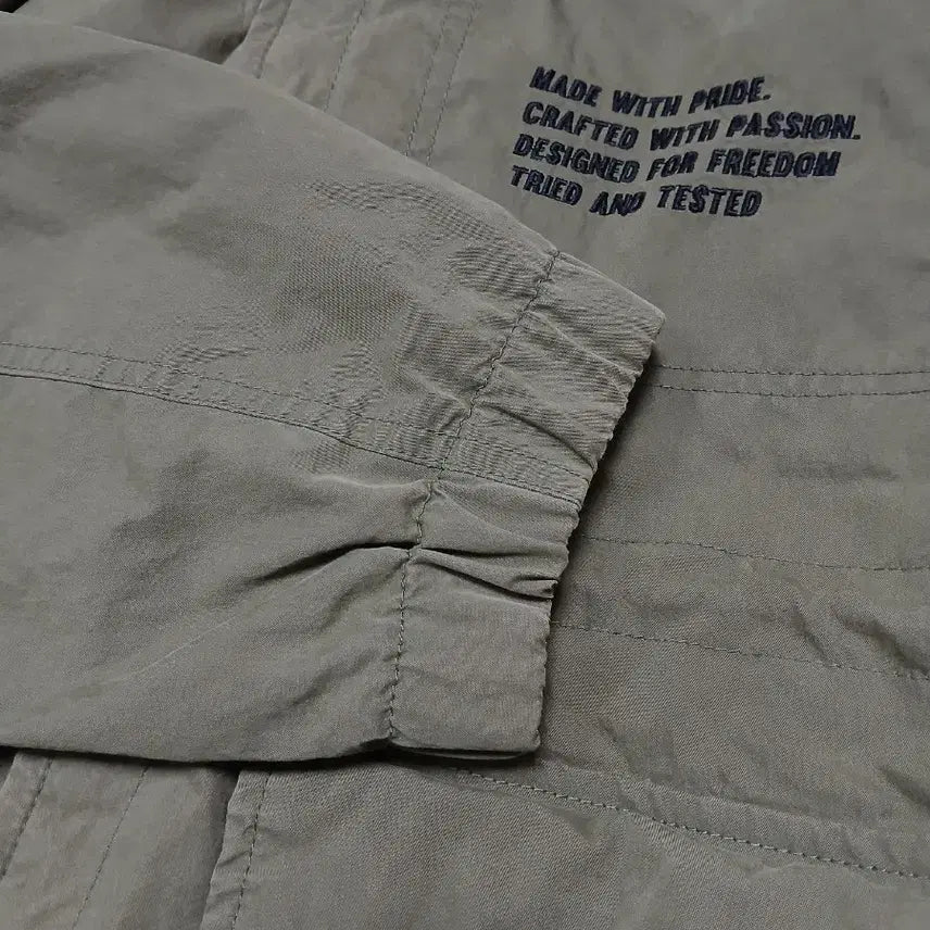 [BUNJANG] Jeep Functional Hooded Jacket - Khaki / Jeep 지프기능성 후드 자켓 카키