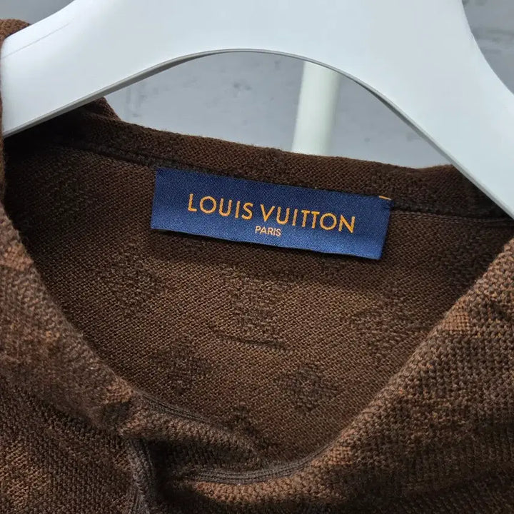 [SOLD OUT] [ 정품 ] 루이비통 LV 모노그램 니트 후드 M