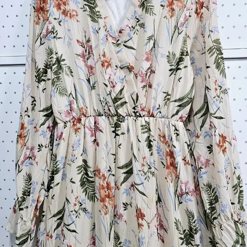 [BUNJANG] Floral Chiffon V-neck Long Dress / 플라워 쉬폰원피스 V넥 허리밴딩 롱원피스