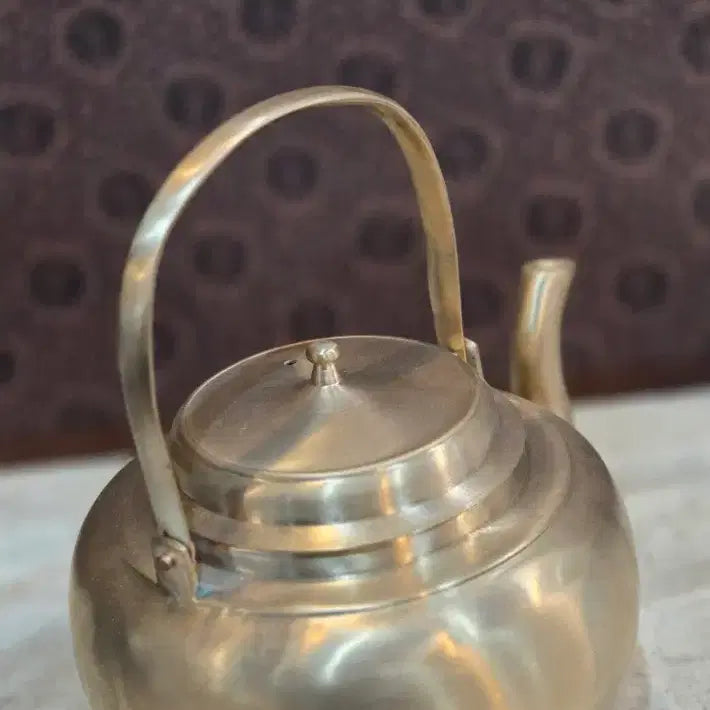 [BUNJANG] Important Intangible Cultural Property No. 77 Hyangwon Bronze Teapot / 중요무형문화재 77호 향원 유기 주전자