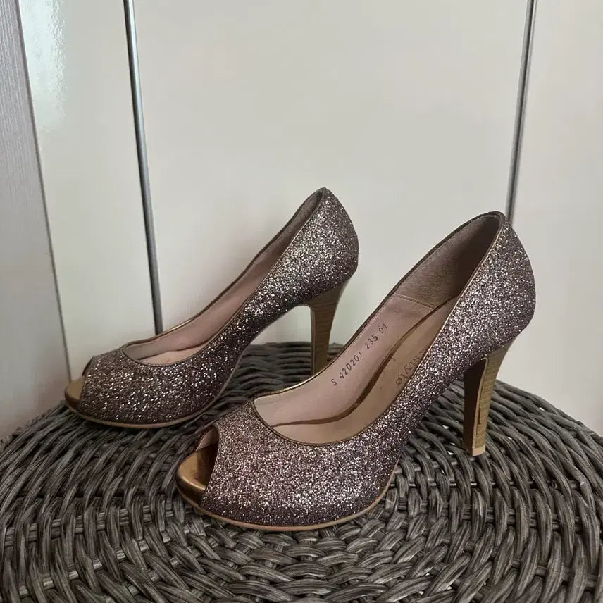 [BUNJANG] Mook Style Glitter Open Toe Pumps / mook style 무크 글리터 오픈토펌프