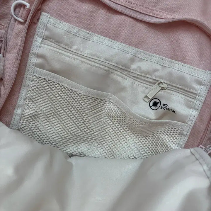 [BUNJANG] Discovery Pink Backpack / 디스커버리 책가방 핑크 백팩