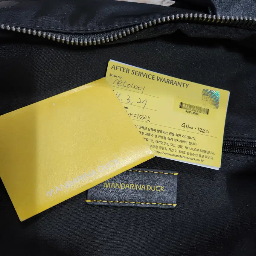 [BUNJANG] Mandarin Duck Leather Backpack Unisex / (빈티지박스) 만다리나덕 정품 가죽 백팩 남녀공용