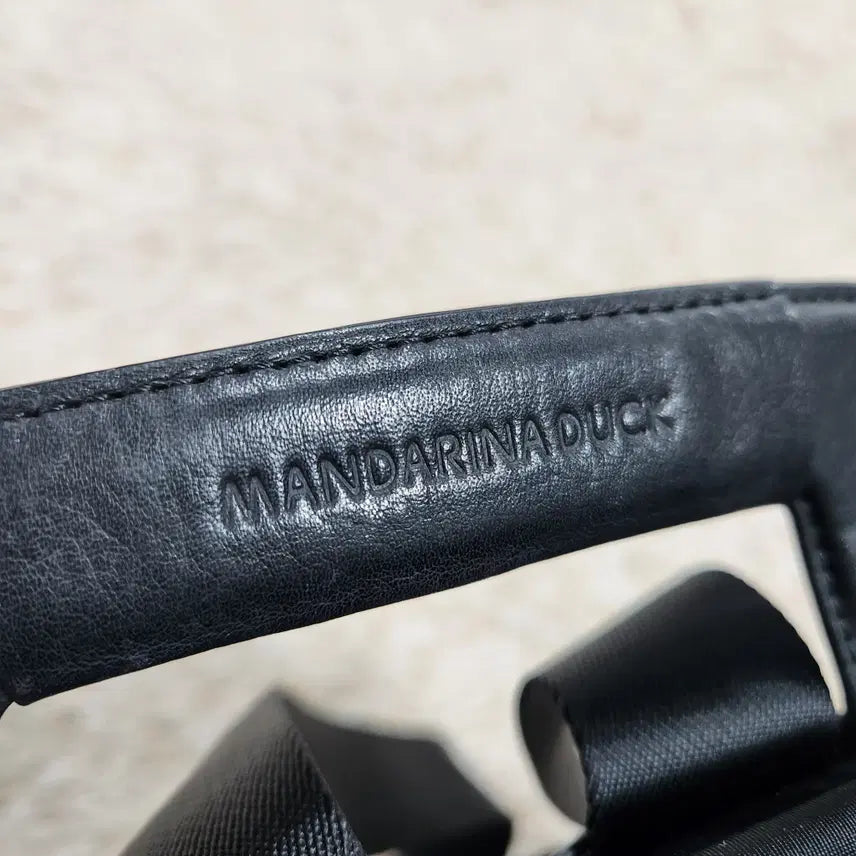 [BUNJANG] Mandarin Duck Leather Backpack Unisex / (빈티지박스) 만다리나덕 정품 가죽 백팩 남녀공용