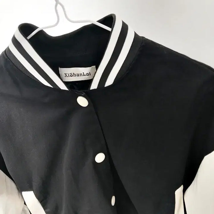 [SOLD OUT] XishanLai 크롭 바시티 자켓 야구점퍼 80-85