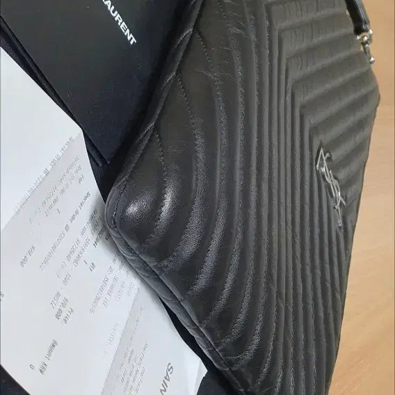 [BUNJANG] Yves Saint Laurent New Medium Silver Clutch Bag / 입생로랑 뉴미듐 은장 클러치/클러치백 정품S급(영수증O)