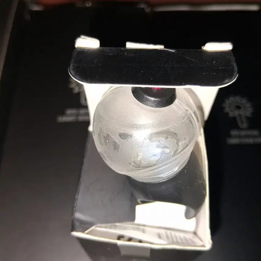 [BUNJANG] BTS (Bangtan Sonyeondan) Army Bomb, Ring, Keyring, and Slogan Bundle Set / 방탄소년단 응원봉 일괄 아미밤1-응원봉 반지 키링 슬로건