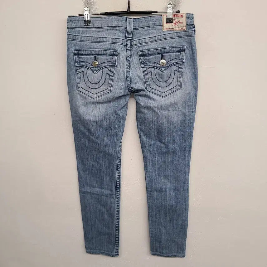 [BUNJANG] True Religion Women's Washed Denim Jeans / [28 inch] 트루릴리젼 여성 워싱 데님 팬츠 청바지