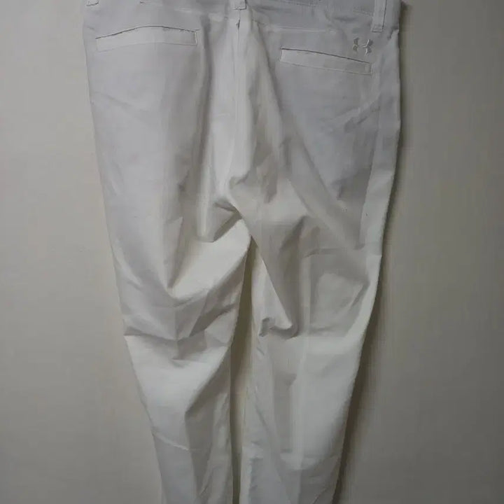 [BUNJANG] The North Face &amp; Under Armour Golf Pants Bundle (Size 38) / 노스페이스.언더아머골프 바지 38 2개일괄