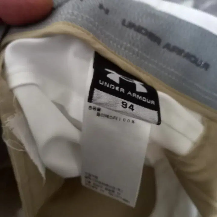 [BUNJANG] The North Face &amp; Under Armour Golf Pants Bundle (Size 38) / 노스페이스.언더아머골프 바지 38 2개일괄