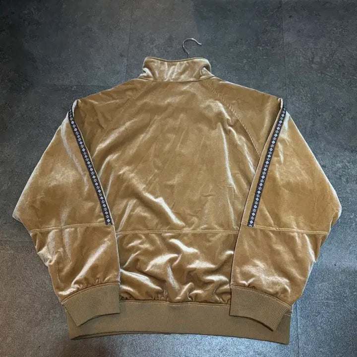 [SOLD OUT] 브라운브레스 벨벳 벨루어 자켓 집업 L사이즈