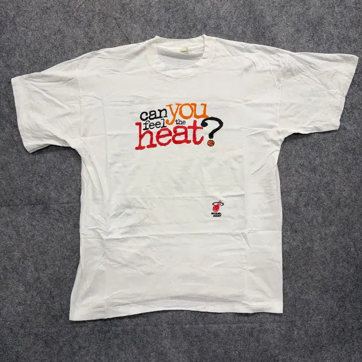 [BUNJANG] Vintage NBA Miami Heat T-shirt / 90s Vintage NBA Miami Heat Tshirt