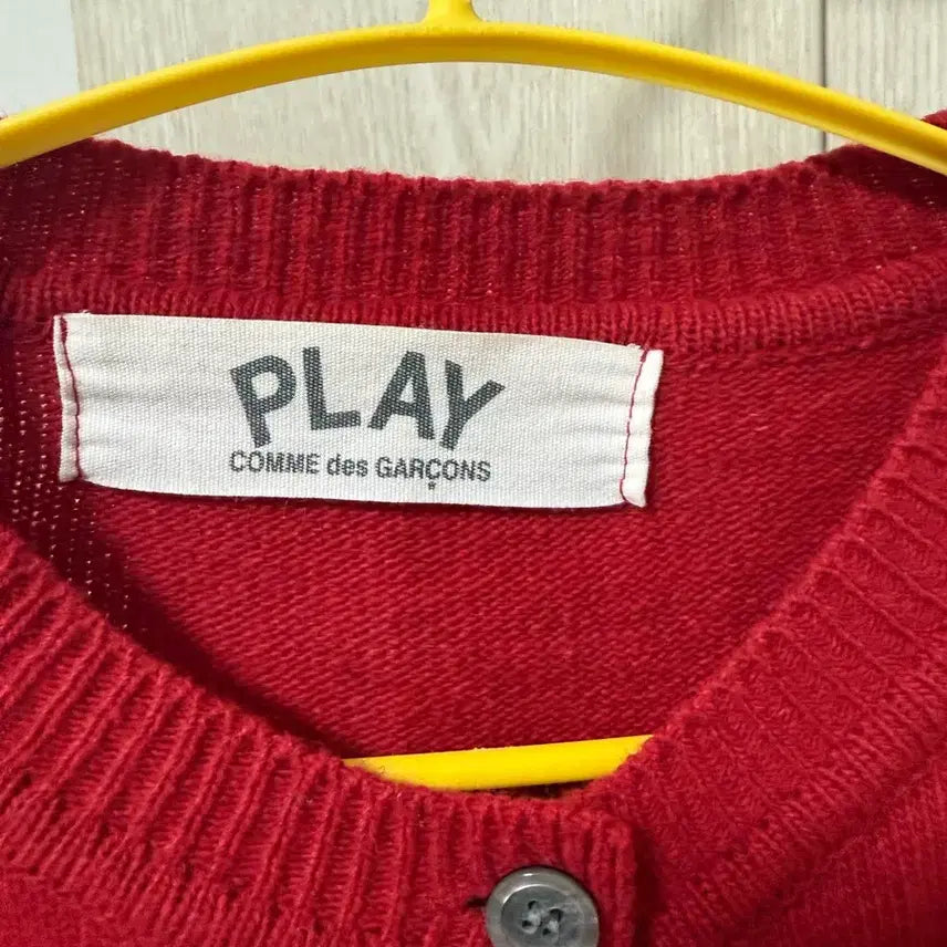 [BUNJANG] Comme des Garcons Play Red Cardigan / 꼼데가르송 플레이 레드 가디건(오늘만 이가격 안팔리면 내리겠습니다)