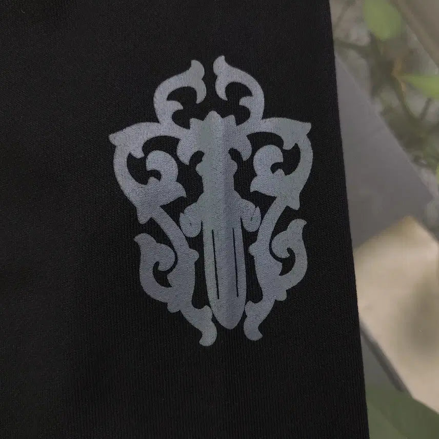 [BUNJANG] Chrome Hearts Logo Zip-up Hoodie / 크롬하츠 후드 집업 블랙색상 로고 후드