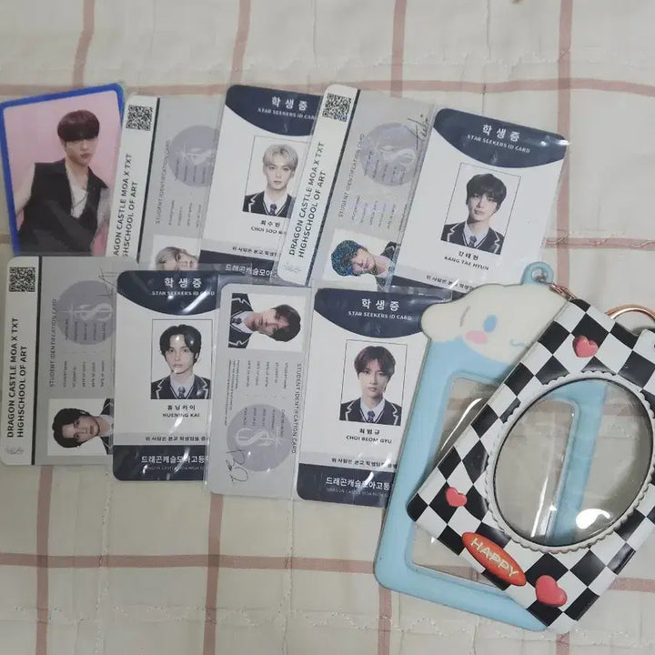 [BUNJANG] TXT Choi Soobin Birthday Photocard / 투바투 투모로우바이투게더 최수빈 생일 포카 판매