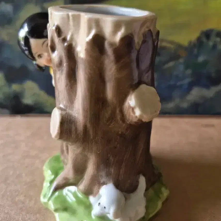 [BUNJANG] Yo Eop Development Figurine: Girl and Dog / 요업개발 피겨린   숨바꼭질하는 소녀와 강아지