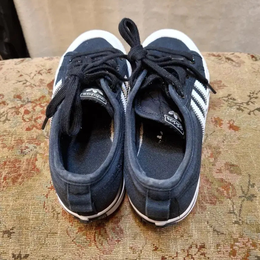 [BUNJANG] Adidas Black Sneakers / 아디다스 블랙 스니커즈 운동화