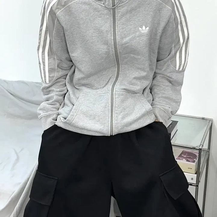 [BUNJANG] Adidas Firebird Hoodie Zip-up (Gray) - Size L / 아디다스 그레이 파이어버드 후드집업 L