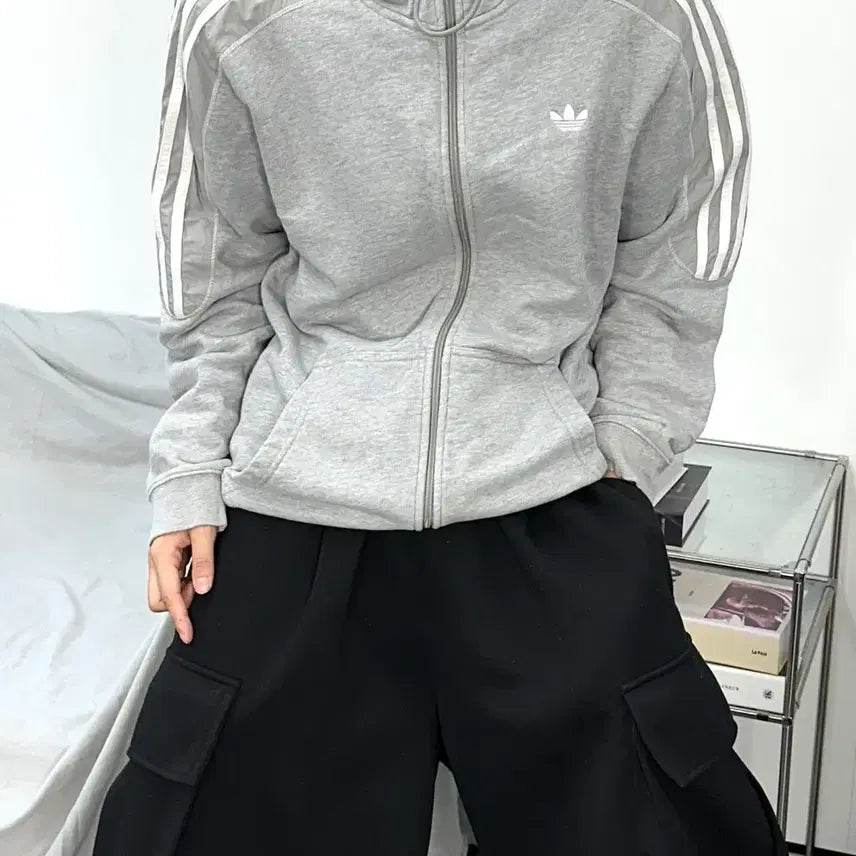[BUNJANG] Adidas Firebird Hoodie Zip-up (Gray) - Size L / 아디다스 그레이 파이어버드 후드집업 L
