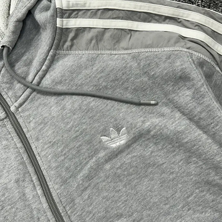 [BUNJANG] Adidas Firebird Hoodie Zip-up (Gray) - Size L / 아디다스 그레이 파이어버드 후드집업 L