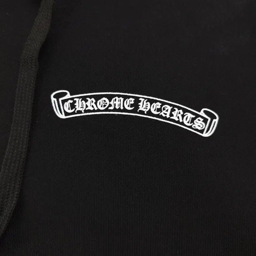 [BUNJANG] Chrome Hearts Logo Zip-Up Hoodie / 크롬하츠 후드 집업 블랙색상 영문로고 십자 남성 후드티