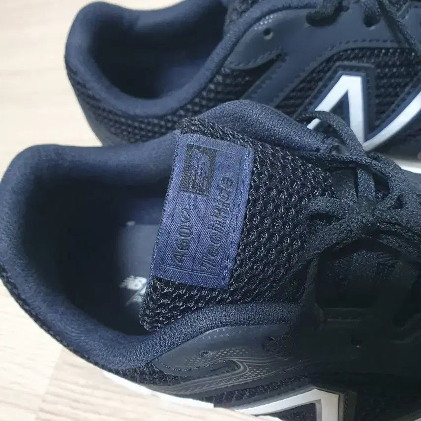 [SOLD OUT] 뉴발란스 460v2 운동화 280