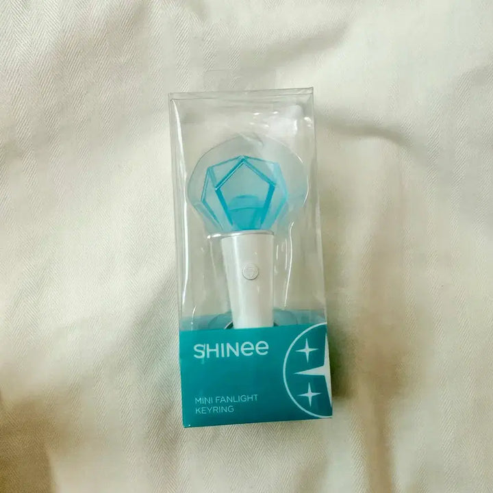 [BUNJANG] SHINee Shating Star Official Cheerlight Keyring (Old Version) / 샤이니 샤팅스타 응원봉 키링 정식이 구버전