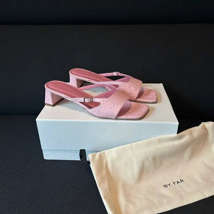 [BUNJANG] By Far Mule 38 Heel Shoes / [유일매물] By far 바이파 뮬 38 사이즈 / 힐 슈즈