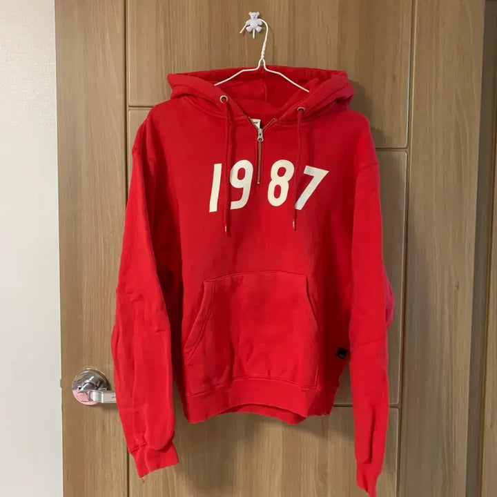 [BUNJANG] mmlg 1987 Logo Hoodie / mmlg 후드티