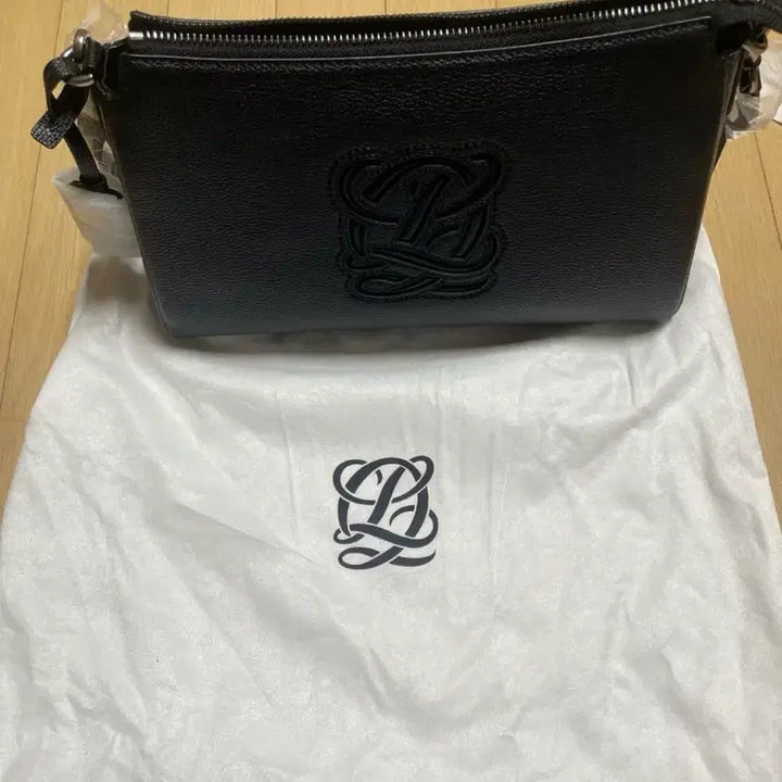 [BUNJANG] Louis Quatorze Black Leather Shoulder Bag / <새상품> 루이까또즈 블랙가죽숄더백