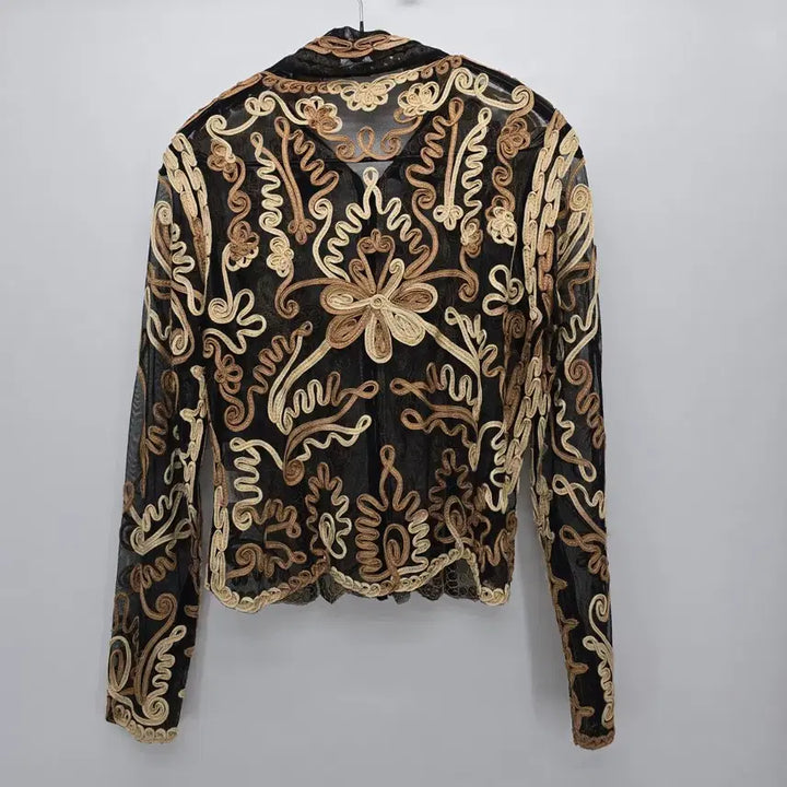 [BUNJANG] Ika Embroidered Mesh Blouse / 시스루 자수 패턴 블랙 메쉬 브라우스 [B30111]